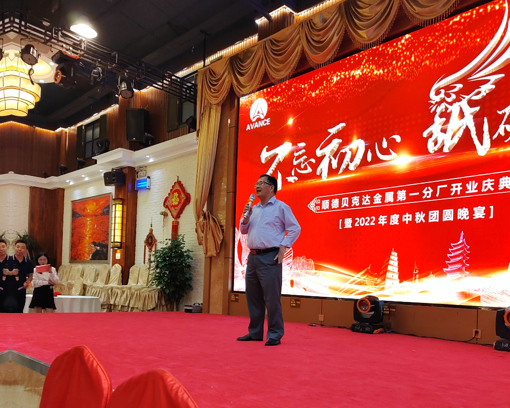 ����Ů�Լ�����(�׳�ǿ����)